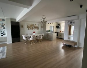 Maison 4 chambres à vendre dans Cluj-napoca, zone Iris