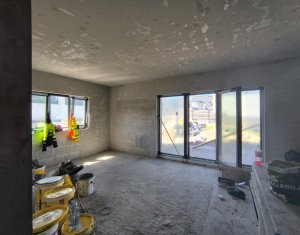 House 4 rooms for sale in Dezmir