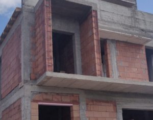 Maison 4 chambres à vendre dans Cluj-napoca, zone Dambul Rotund