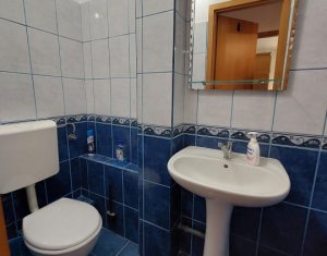 Appartement 3 chambres à vendre dans Cluj-napoca, zone Manastur