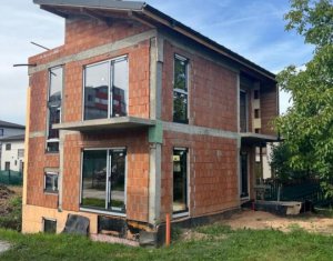 Maison 3 chambres à vendre dans Cluj-napoca, zone Buna Ziua
