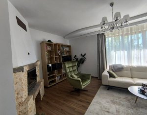 Maison 5 chambres à vendre dans Chinteni