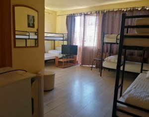 Pensiune de vanzare, 12 camere, zona Hasdeu