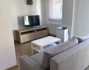 Appartement 3 chambres à louer dans Cluj-napoca, zone Centru