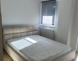 Appartement 3 chambres à louer dans Cluj-napoca, zone Centru