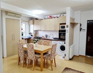 Appartement 3 chambres à vendre dans Floresti