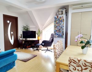 Appartement 3 chambres à vendre dans Floresti