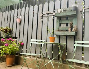 Lakás 3 szobák eladó on Floresti