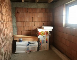 Ház 3 szobák eladó on Luna De Sus