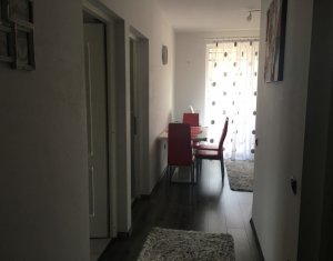 Lakás 2 szobák eladó on Floresti