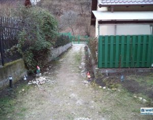 Ház 5 szobák eladó on Floresti