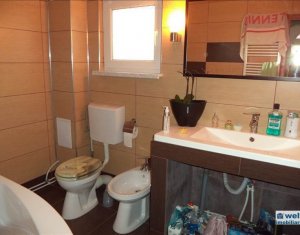 Ház 5 szobák eladó on Floresti