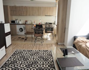 Lakás 3 szobák eladó on Floresti