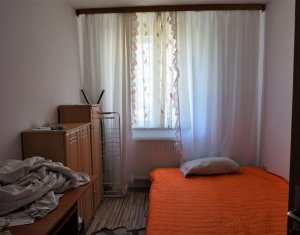 Lakás 3 szobák eladó on Floresti