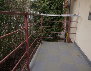 Lakás 3 szobák eladó on Floresti