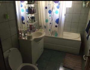 Lakás 2 szobák eladó on Floresti