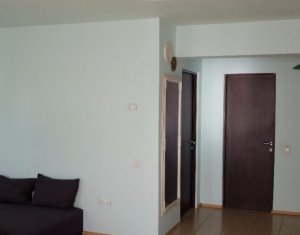 Lakás 2 szobák eladó on Floresti