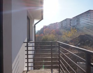 Ház 4 szobák eladó on Floresti