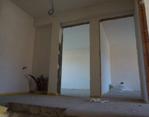 Ház 4 szobák eladó on Floresti