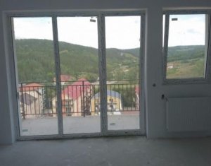 Lakás 3 szobák eladó on Floresti