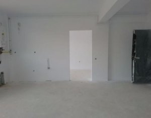 Lakás 3 szobák eladó on Floresti