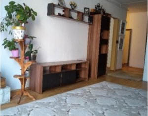 Lakás 2 szobák eladó on Floresti