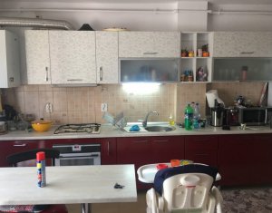 Lakás 2 szobák eladó on Floresti