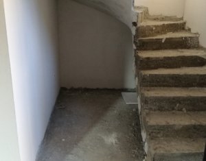 Ház 4 szobák eladó on Cluj-napoca