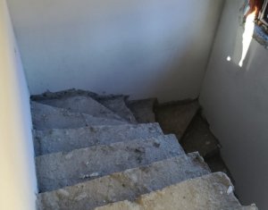 Ház 4 szobák eladó on Cluj-napoca