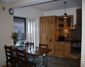 Ház 4 szobák eladó on Cluj-napoca