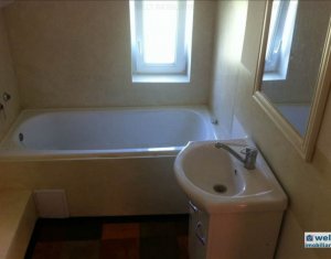 Maison 4 chambres à vendre dans Cluj-napoca