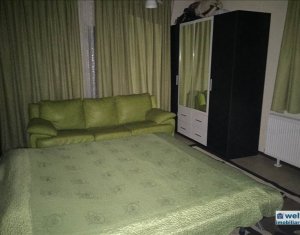 Ház 4 szobák kiadó on Gilau