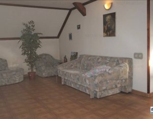 Maison 4 chambres à louer dans Luna De Sus