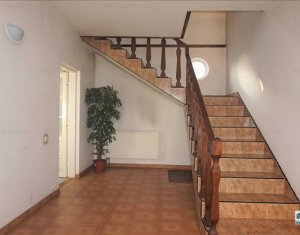 Maison 4 chambres à louer dans Luna De Sus