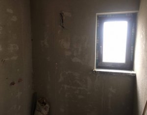 Maison 4 chambres à vendre dans Gilau