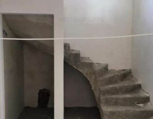 Maison 4 chambres à vendre dans Cluj-napoca