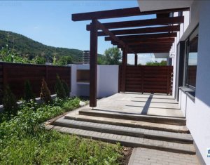 Maison 4 chambres à vendre dans Cluj-napoca