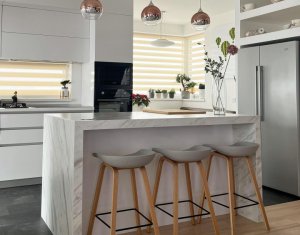 Maison  chambres à vendre dans Cluj-napoca