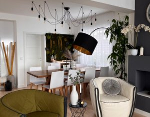 Maison  chambres à vendre dans Cluj-napoca