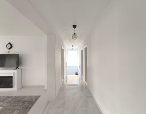 Ház 4 szobák eladó on Chinteni