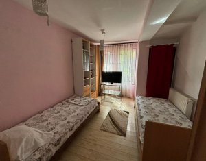 Appartement 5 chambres à louer dans Cluj-napoca, zone Centru
