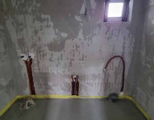 Maison 3 chambres à vendre dans Campenesti