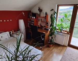 Ház 6 szobák eladó on Baciu