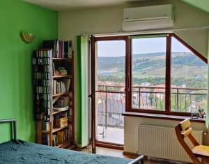 Ház 6 szobák eladó on Baciu