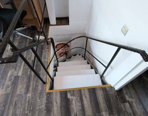 Appartement 4 chambres à louer dans Cluj-napoca, zone Gara