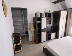 Appartement 4 chambres à louer dans Cluj-napoca, zone Gara