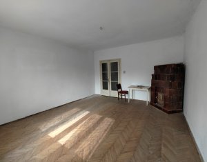 Maison 3 chambres à vendre dans Cluj-napoca, zone Intre Lacuri