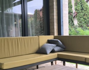 Ház 4 szobák eladó on Floresti