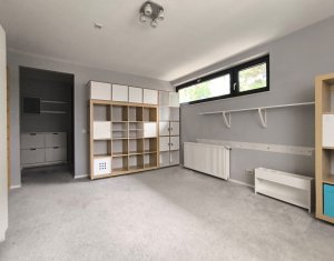 Ház 4 szobák eladó on Floresti