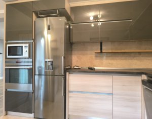 Ház 4 szobák eladó on Floresti